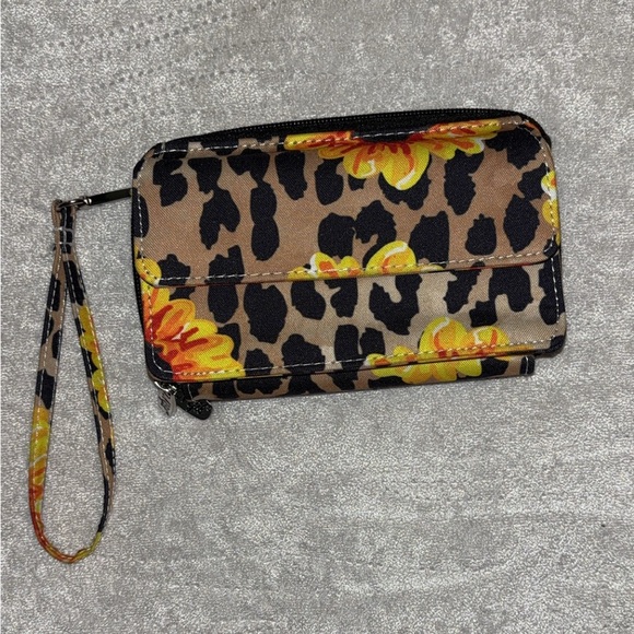NWOT Cheetah and Sunflower Crossbody Purse/Wristlet - Picture 3 of 8